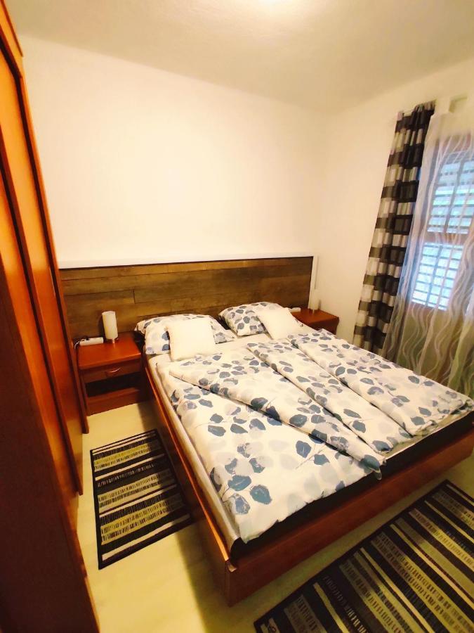 Apartments Plavcic Plomin Bagian luar foto