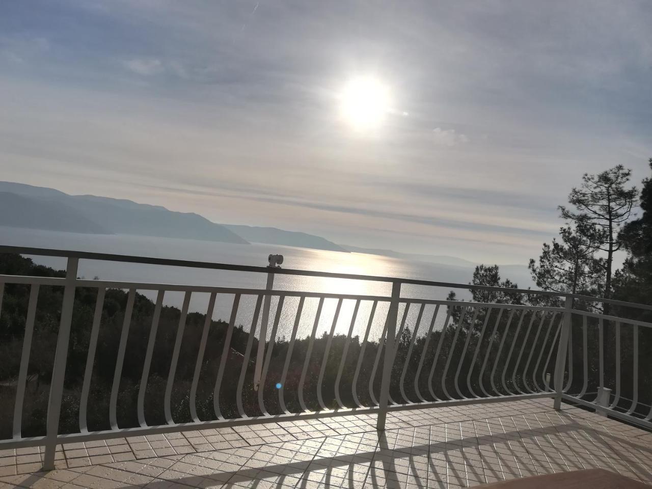 Apartments Plavcic Plomin Bagian luar foto